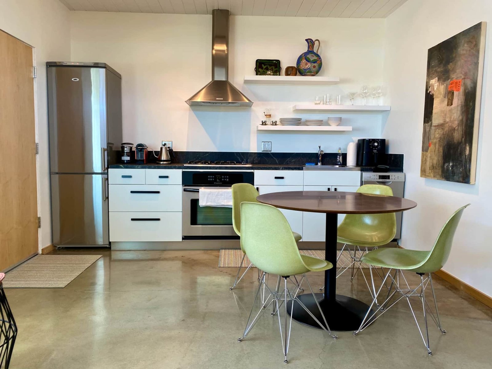 054f6fe9-9082-4908-854f-0d82735a70d5