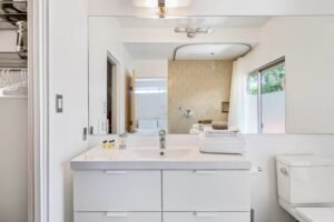 a2923efe-408e-4c75-a6e2-dbaa55216118