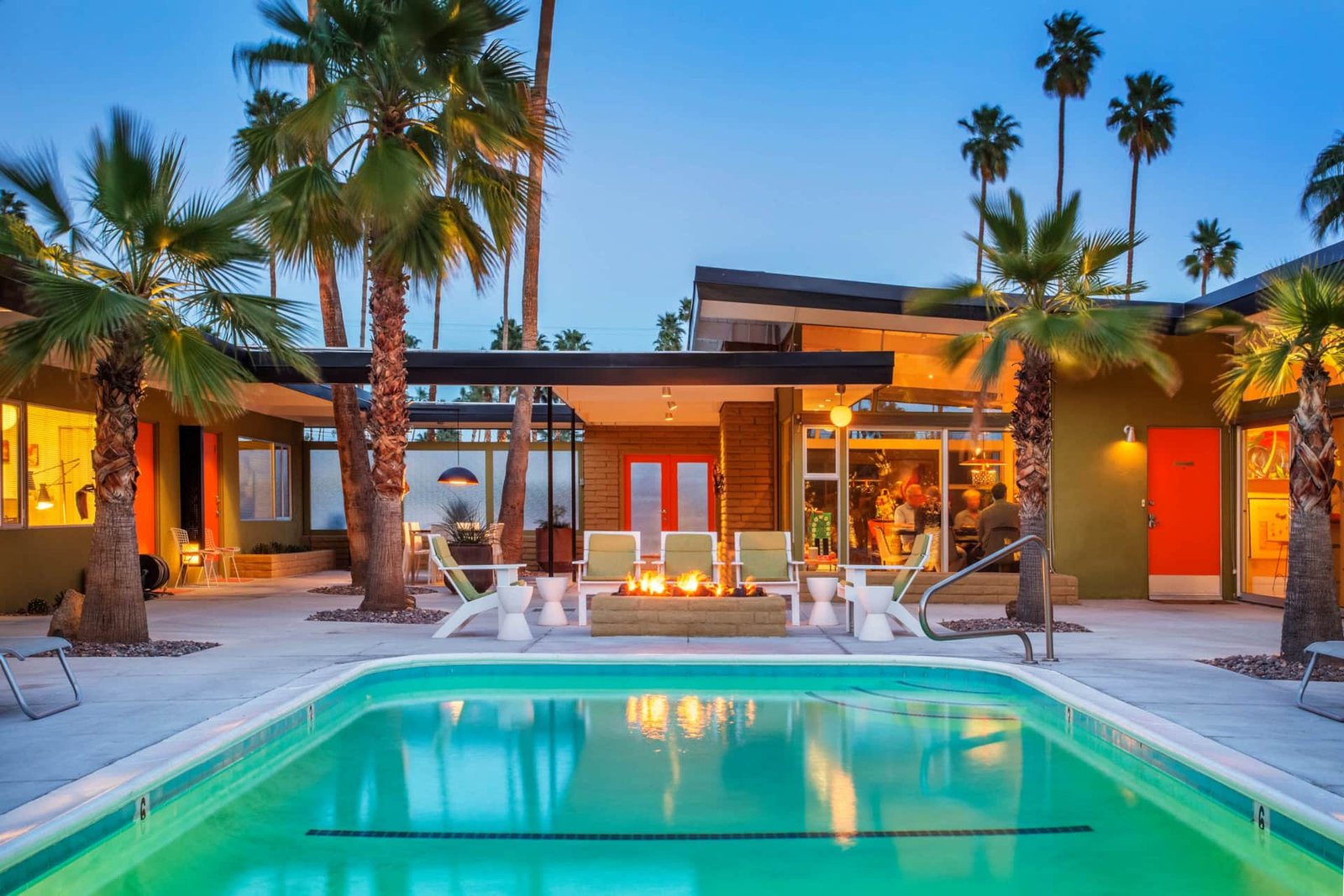 f8b8ab41-56a4-4a89-bb92-c8a65f07a946